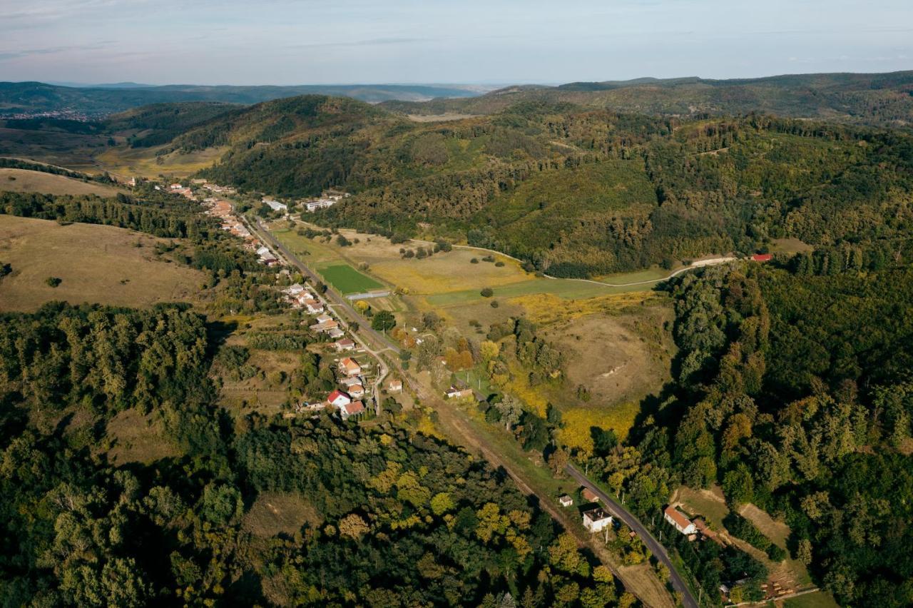 Vidéki vendégház a Bükkben, pezsgőfürdővel. Királd Exterior foto